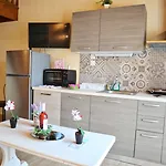 Makis&fani Homes Apartamento *